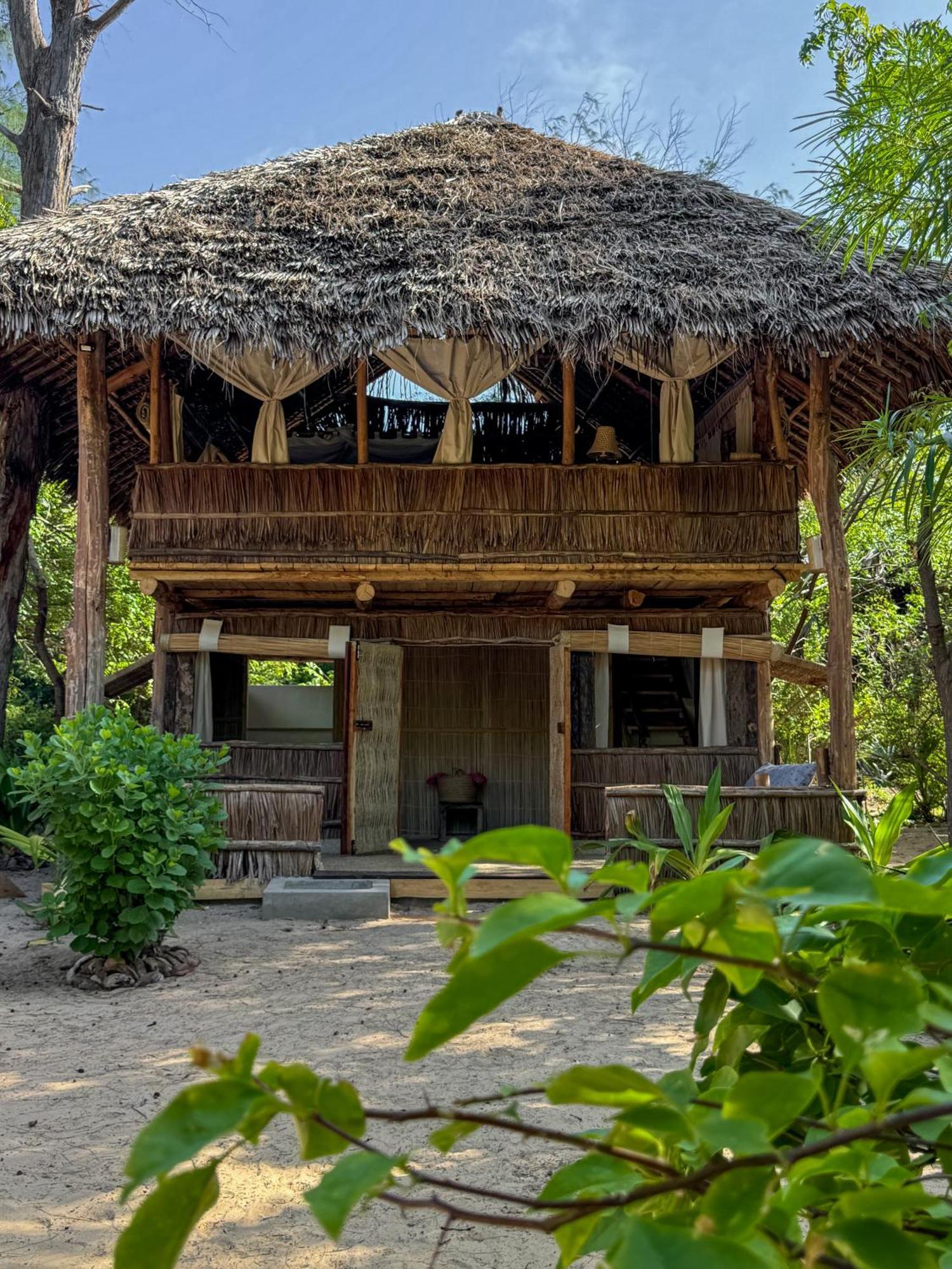 Che Shale Hotel Mambrui ภายนอก รูปภาพ
